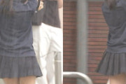 ひるおびゲリラ豪雨でびしょ濡れになったミニスカJKが盗撮されるのサムネイル