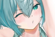 【ムホホ報】人妻さん、とんでもない水着を着てしまうのサムネイル