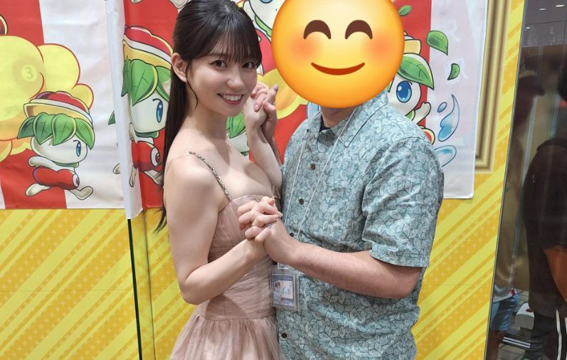 【画像】AV女優のファンサービス、ガチで工ロすぎだろｗｗｗｗｗｗｗｗのサムネイル