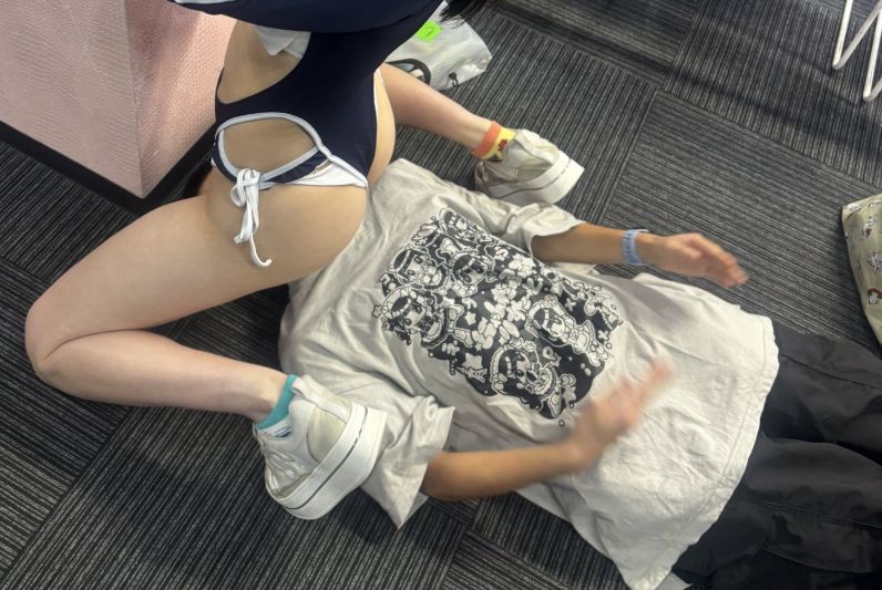【画像】地下アイドルのイベント　半分風俗みたいになるwwwwwwwwwwwのサムネイル