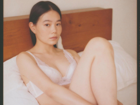 山本奈衣瑠さん画像集36枚【ヌード】のサムネイル