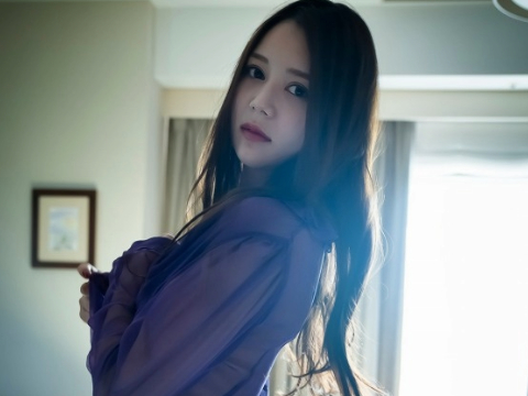 白峰ミウさん画像集946枚【ヌード】のサムネイル