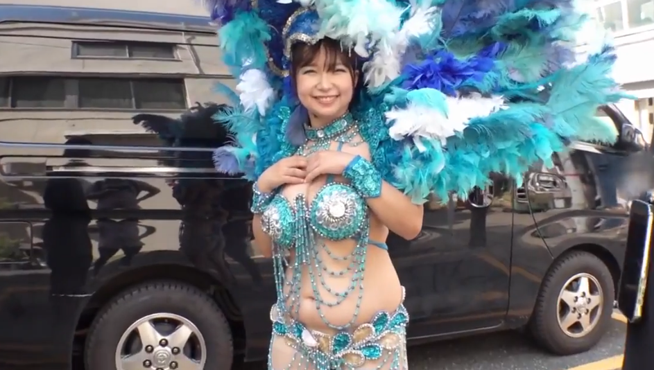 【工ロ注意】むちむちサンバお姉さん、豪快に潮吹きをしてしまうｗｗｗｗｗｗｗｗのサムネイル