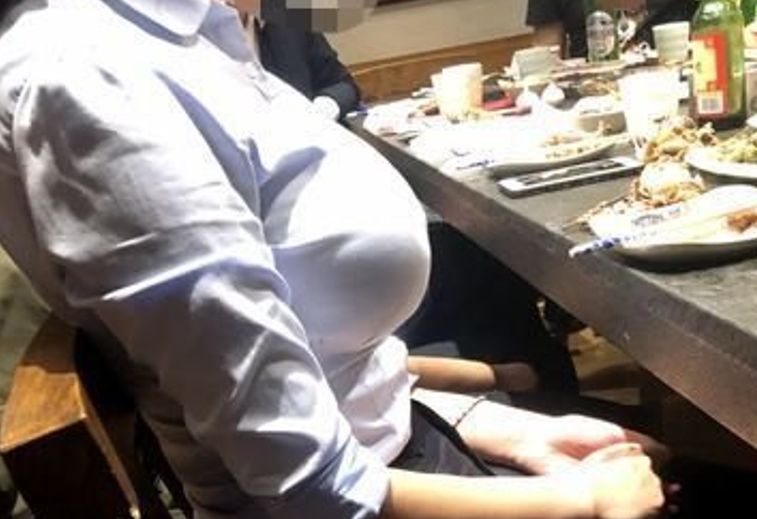 【画像】乳がデカい同僚女さん(26) の撮影に成功ｗｗｗｗｗｗｗｗｗｗｗｗｗのサムネイル