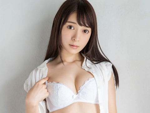 成宮りかさん画像集561枚【ヌード】のサムネイル